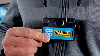 Large retail chain selects Motorola solutions body cameras